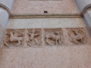 1382. Parma. Baptisterio