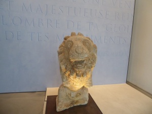 374-arles-museo-departamental-del-arles-antiguo-leon-de-la-arcoule-siglo-i-a-c
