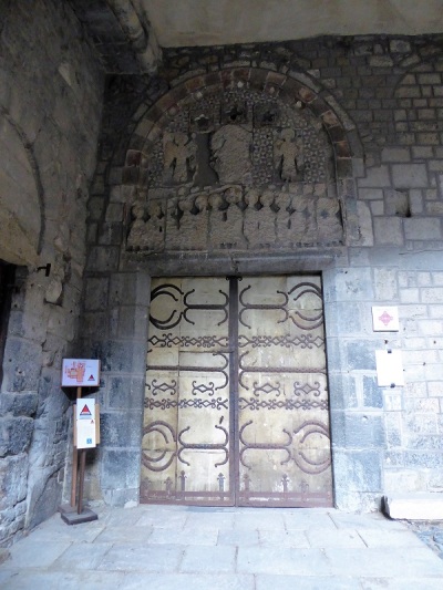 650. Le-Puy-en-Velay. Catedral. Porche de San Juan