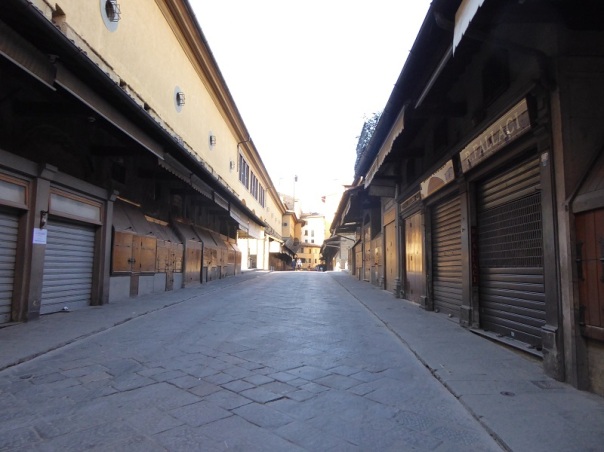 613. Ponte Vecchio sin gente